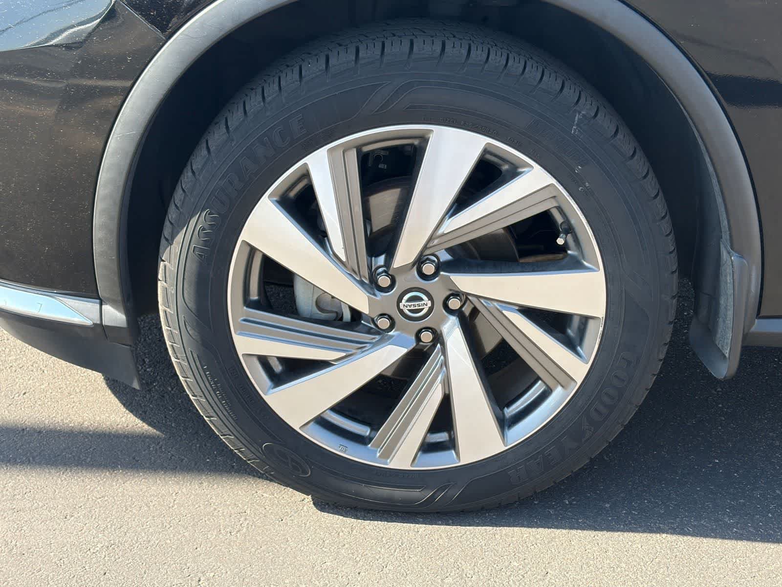Used 2020 Nissan Murano SL w/ Moonroof Package FWD image 5