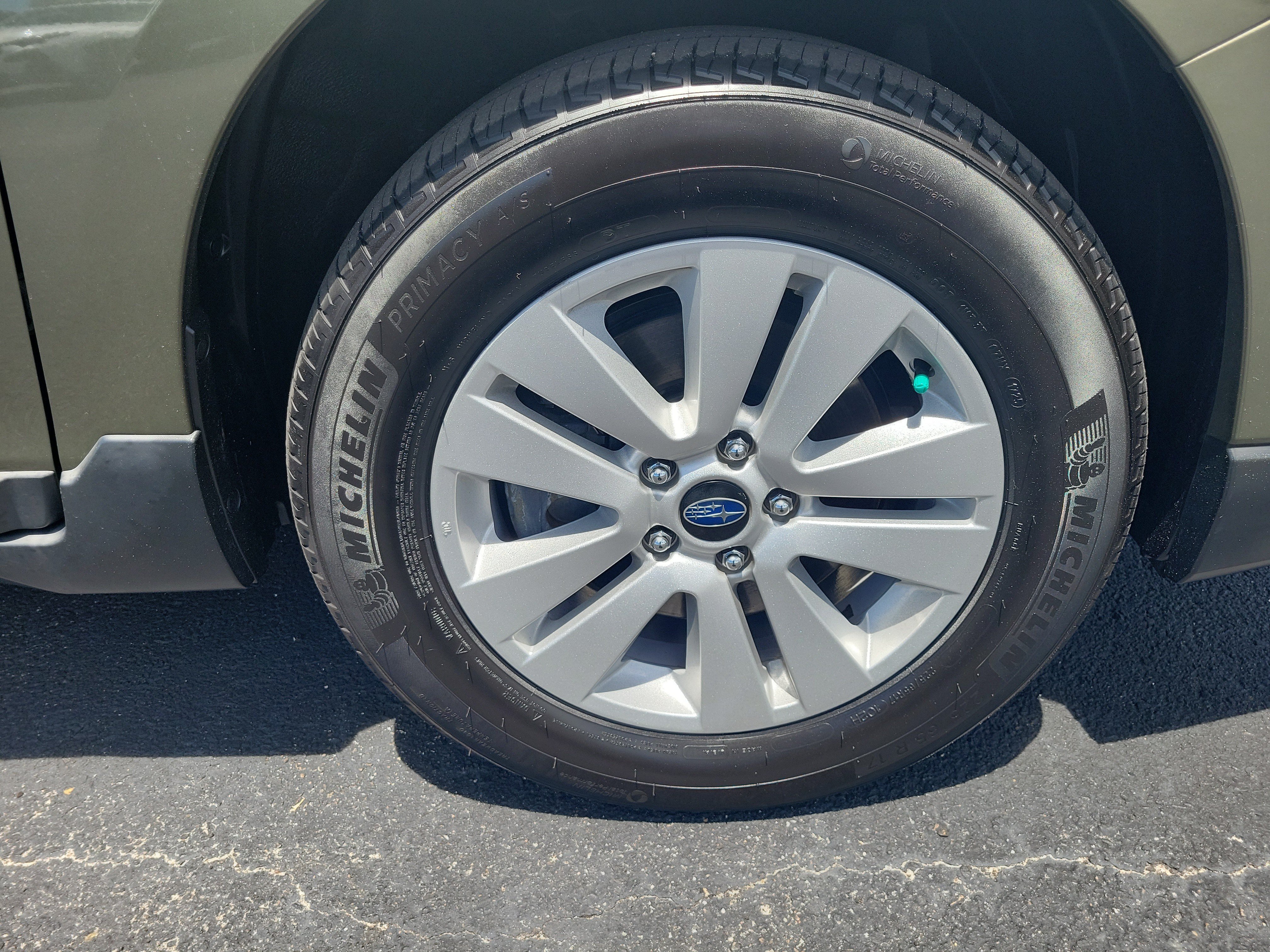 Used 2019 Subaru Outback 2.5i AWD/4WD image 9