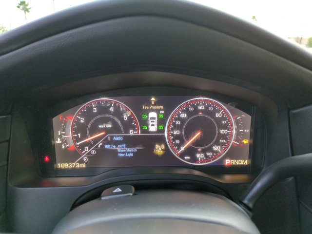 Used 2015 Cadillac Escalade Premium AWD/4WD image 11
