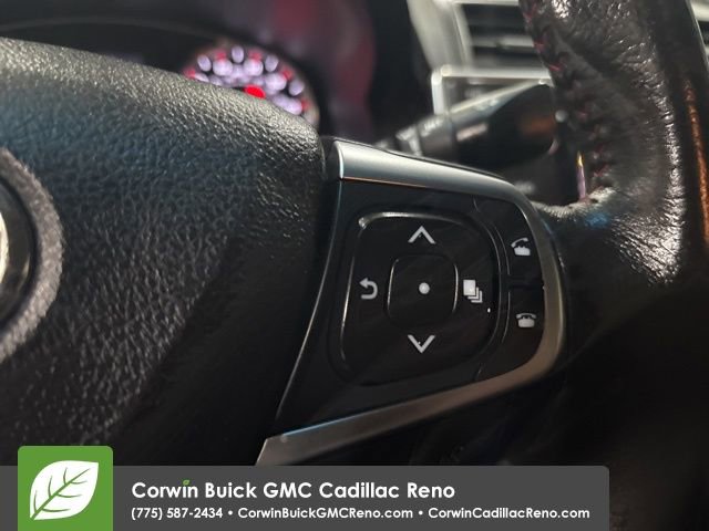 Used 2017 Toyota Camry SE image 12