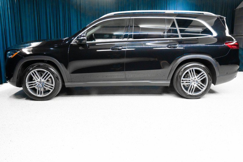 Certified 2026 Mercedes-Benz GLS 450 4MATIC image 8