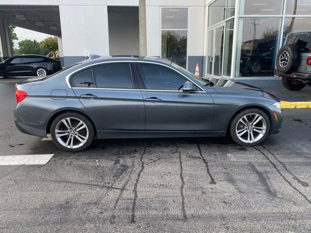 Used 2018 BMW 330i Sedan image 11