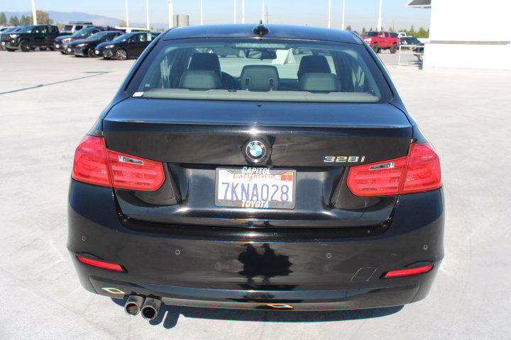 Used 2014 BMW 328i Sedan image 4