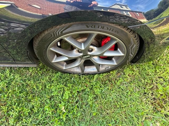 Used 2017 Volkswagen GTI SE FWD image 8