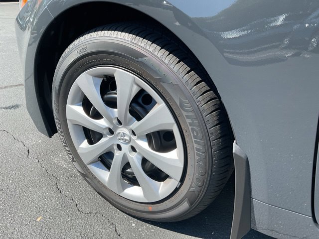 New 2026 Toyota Corolla LE FWD image 11
