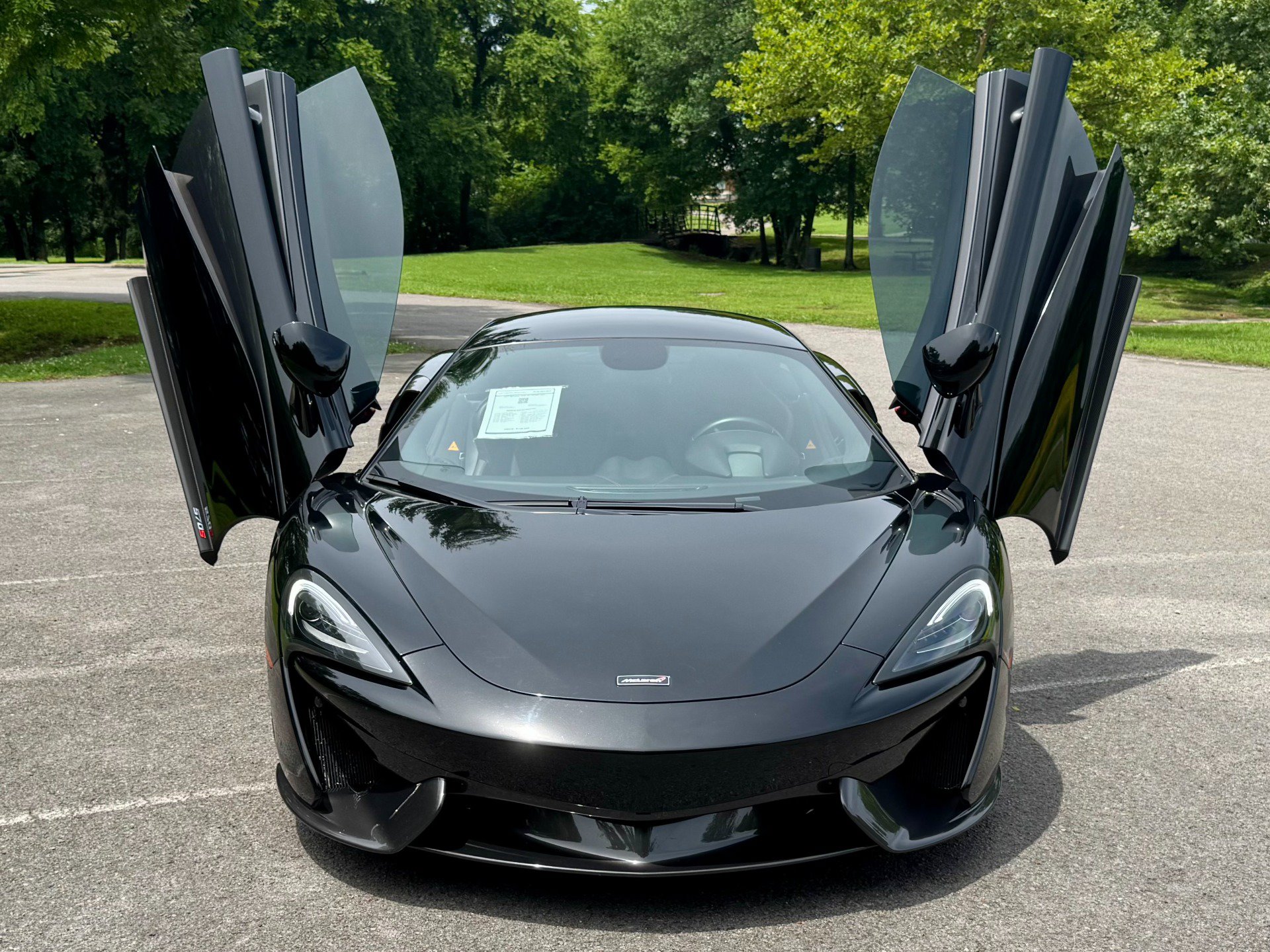 Used 2017 McLaren 570S Coupe RWD image 16