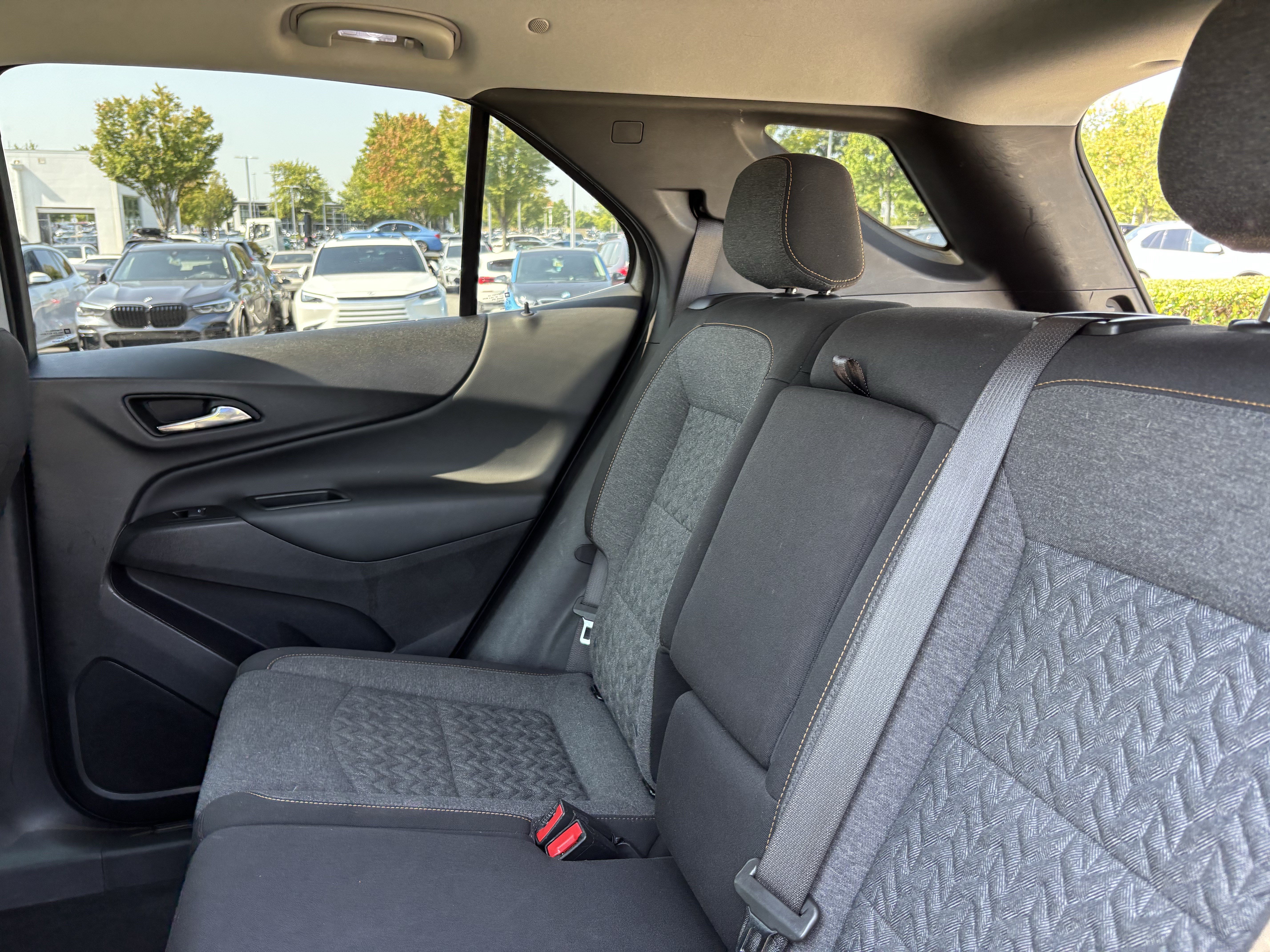 Used 2022 Chevrolet Equinox LT AWD/4WD image 31