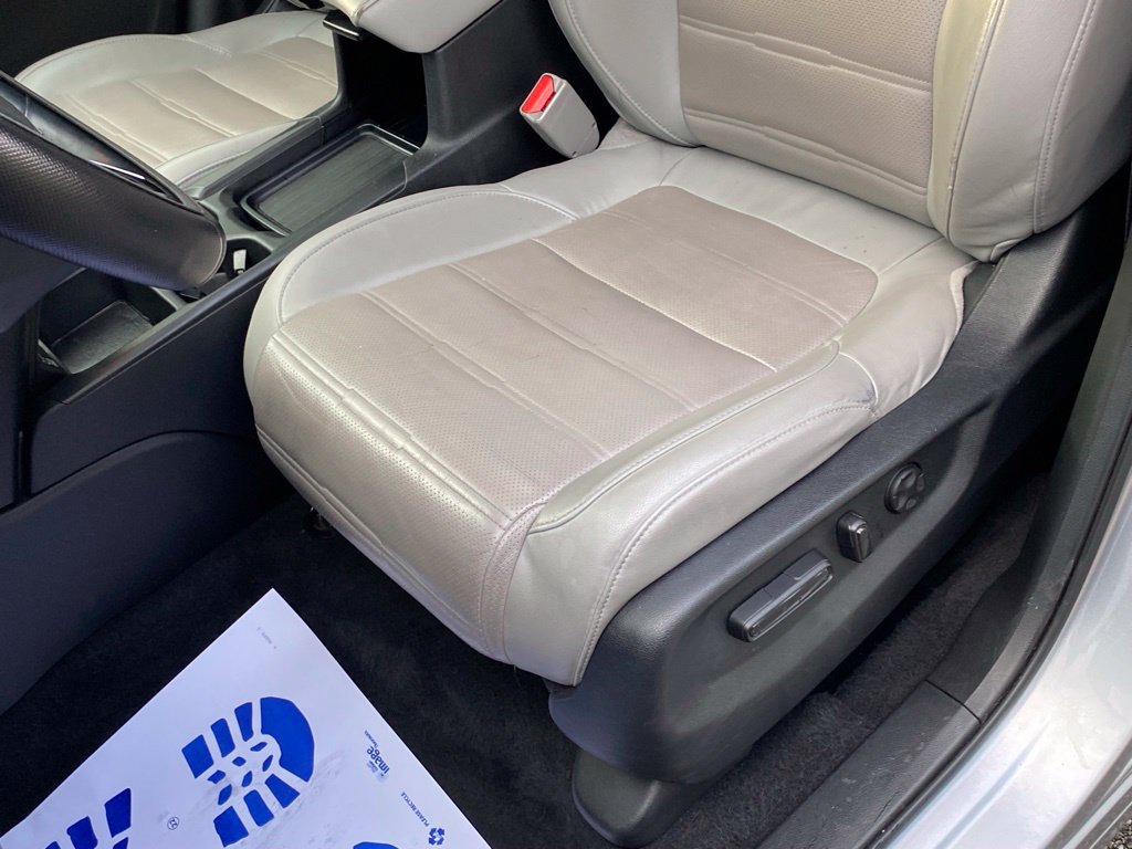 Used 2020 Honda CR-V EX-L image 25