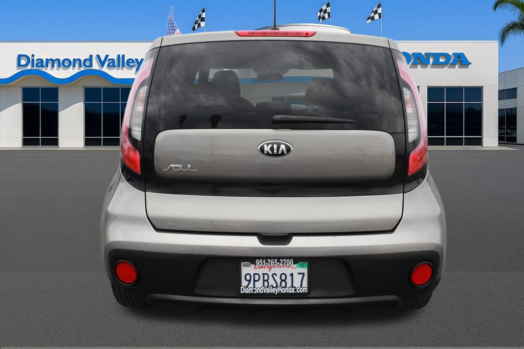 Used 2018 Kia Soul FWD image 5