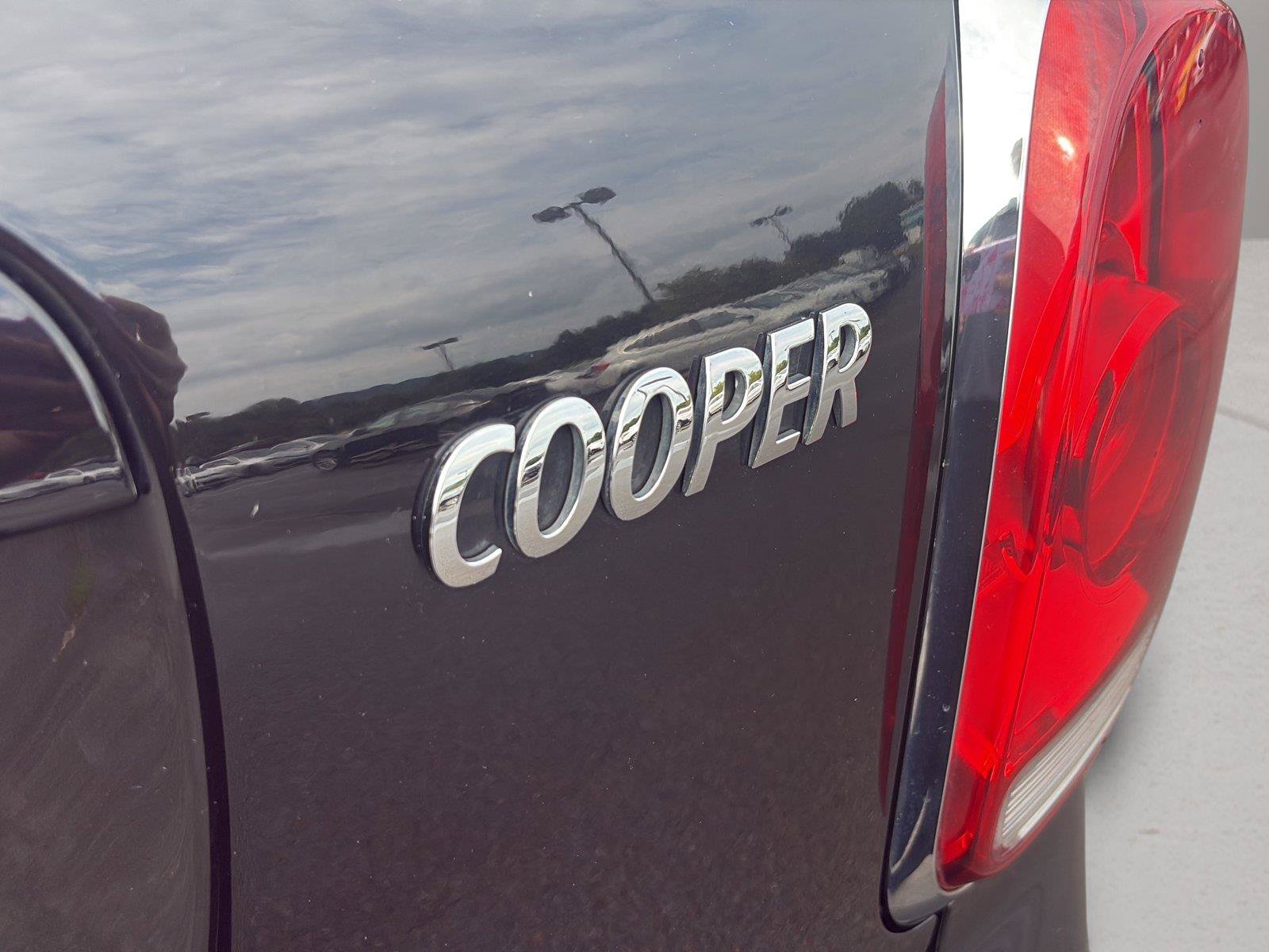 Used 2017 MINI Cooper Countryman ALL4 AWD/4WD image 16