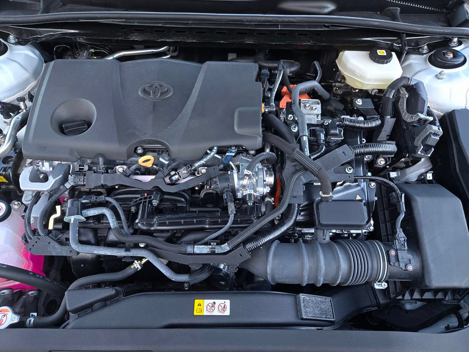 Certified 2025 Toyota Camry SE FWD image 24