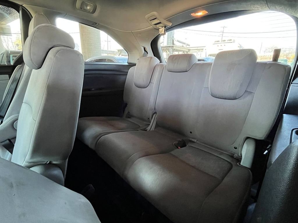 Used 2020 Honda Odyssey EX image 30
