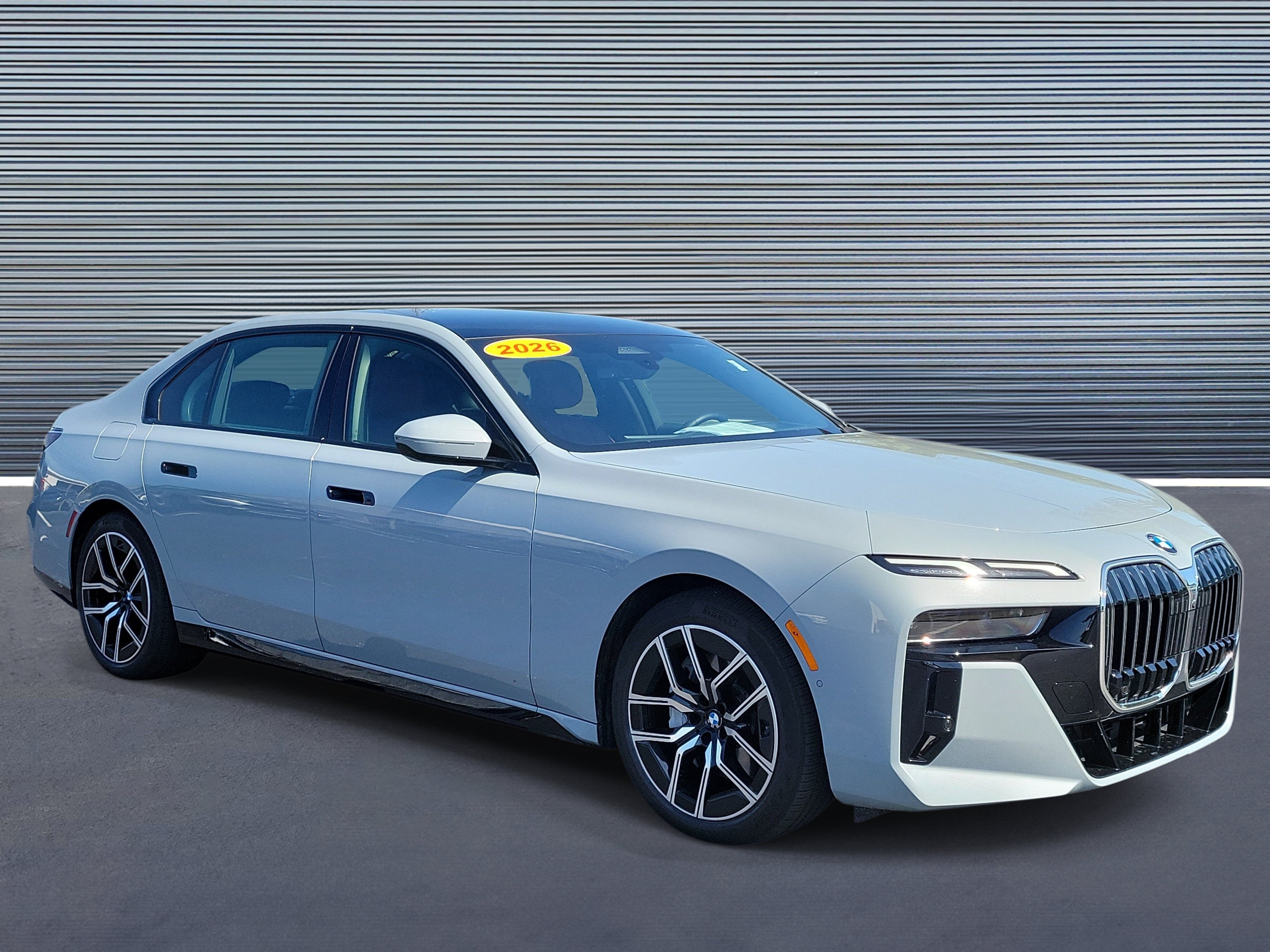 Used 2026 BMW 740i xDrive AWD/4WD image 2