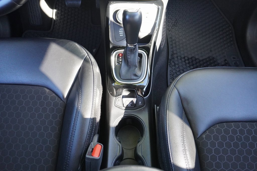 Used 2021 Jeep Compass Latitude w/ Sun and Sound Group image 17