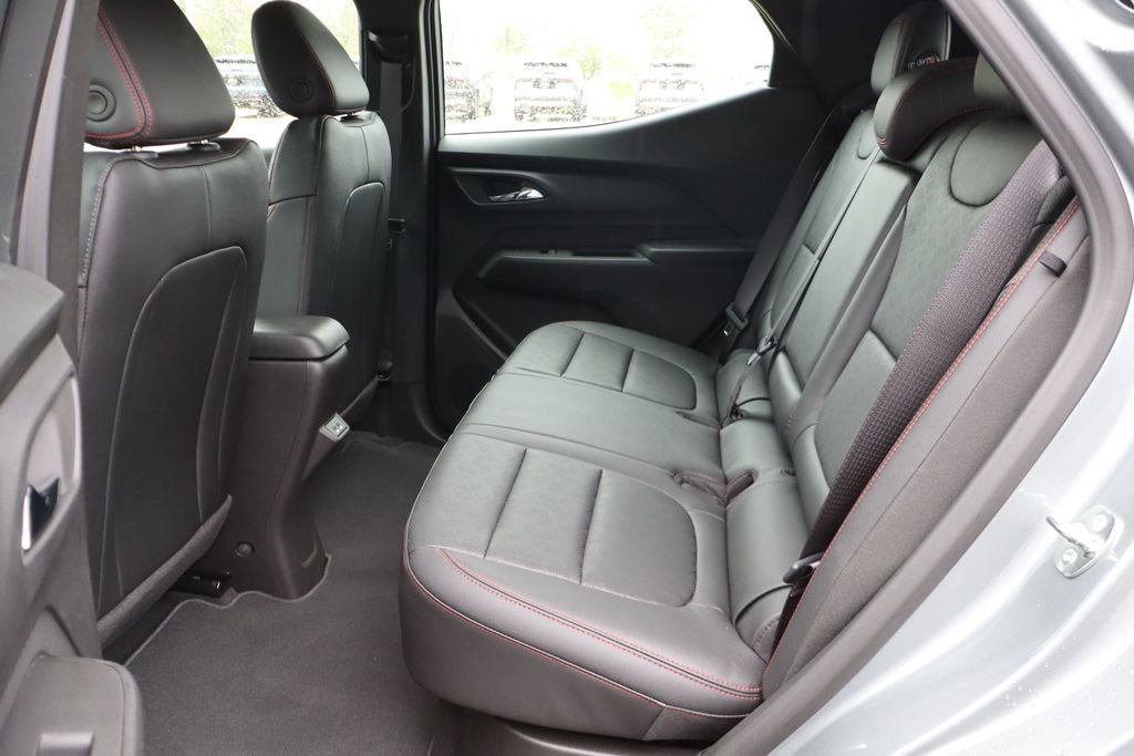 New 2027 Chevrolet Bolt RS FWD image 34