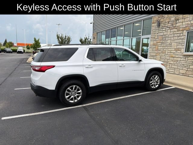 Used 2019 Chevrolet Traverse LT w/ LPO, Floor Liner Package AWD/4WD image 2
