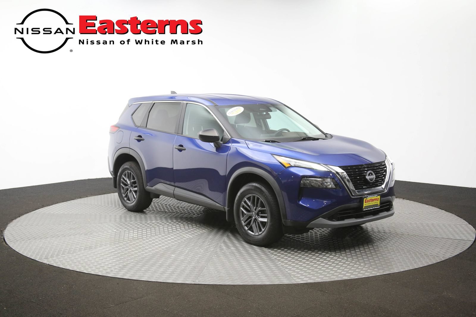 Used 2023 Nissan Rogue S AWD/4WD image 49