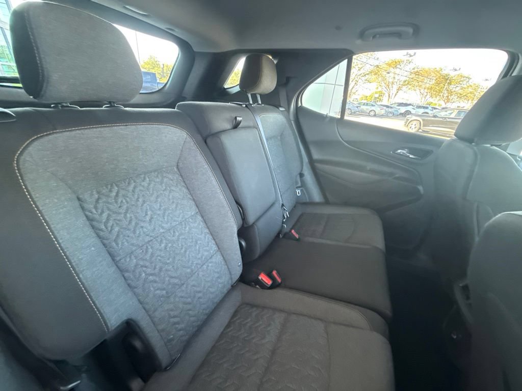 Used 2024 Chevrolet Equinox LT FWD image 35