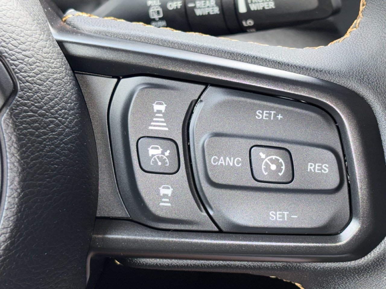Used 2024 Jeep Wrangler Unlimited Sport AWD/4WD image 31