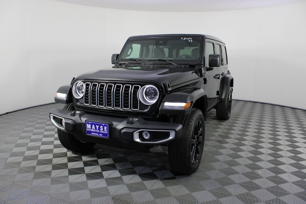 Used 2025 Jeep Wrangler Unlimited Sahara w/ Safety Group AWD/4WD image 20