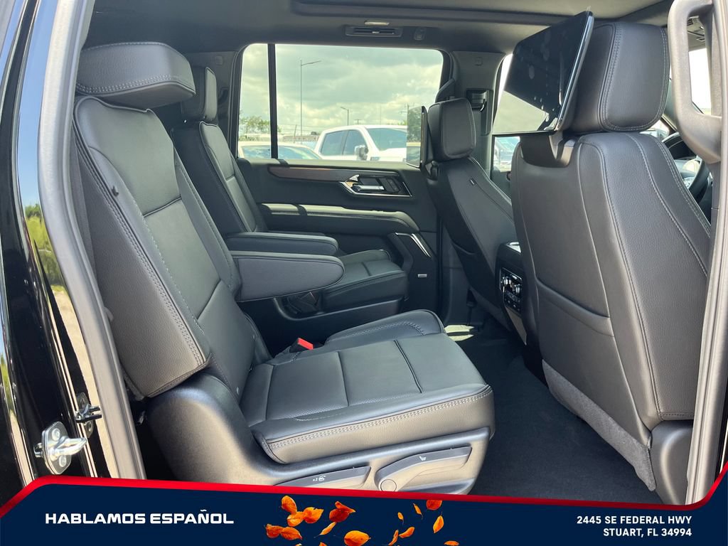 New 2026 GMC Yukon XL Denali w/ Denali Reserve Package AWD/4WD image 18
