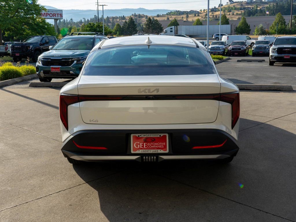 New 2025 Kia K4 FWD image 6
