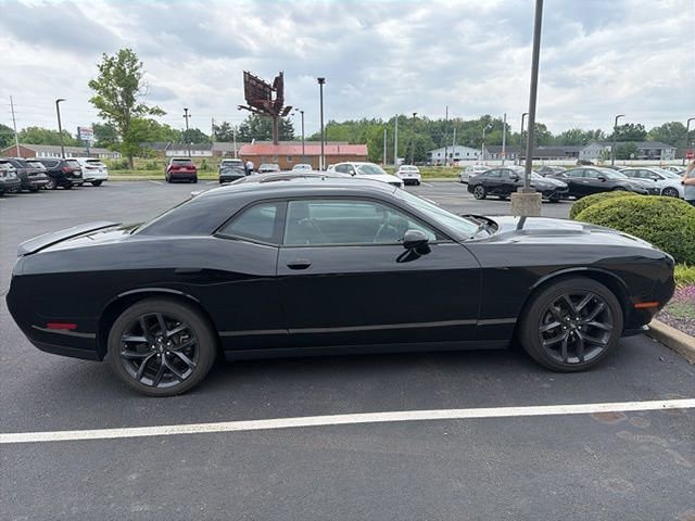 Used 2022 Dodge Challenger SXT w/ Blacktop Package RWD image 10