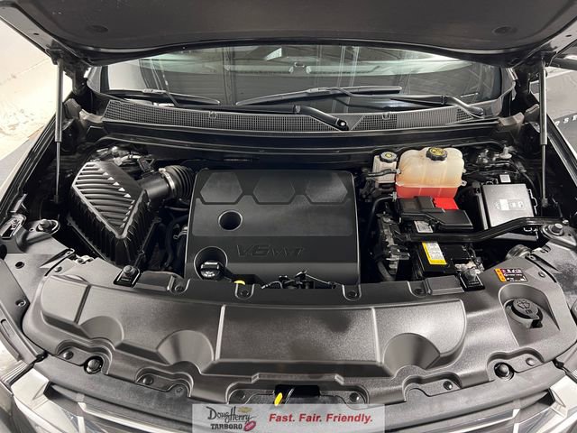 Used 2023 Chevrolet Traverse LT image 25