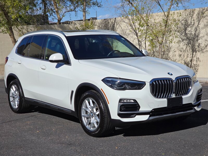 Used 2019 BMW X5 xDrive40i AWD/4WD image 2