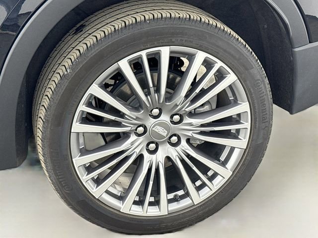 Used 2024 Cadillac XT4 Premium Luxury w/ Technology Package image 39