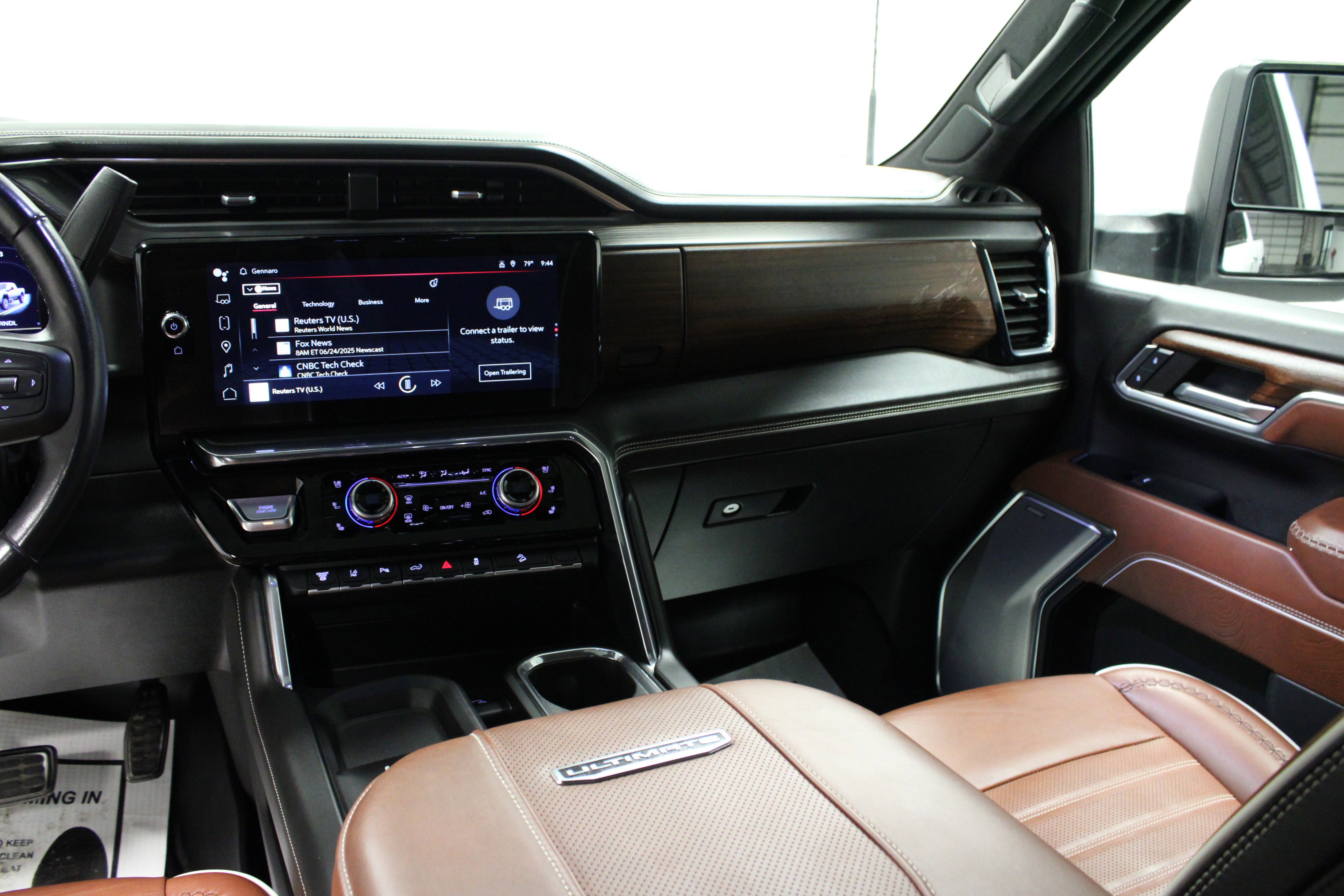 Used 2024 GMC Sierra 2500 Denali Ultimate image 19