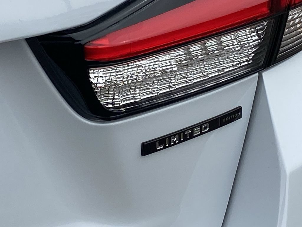New 2026 Mitsubishi Outlander Sport LE AWD/4WD image 26