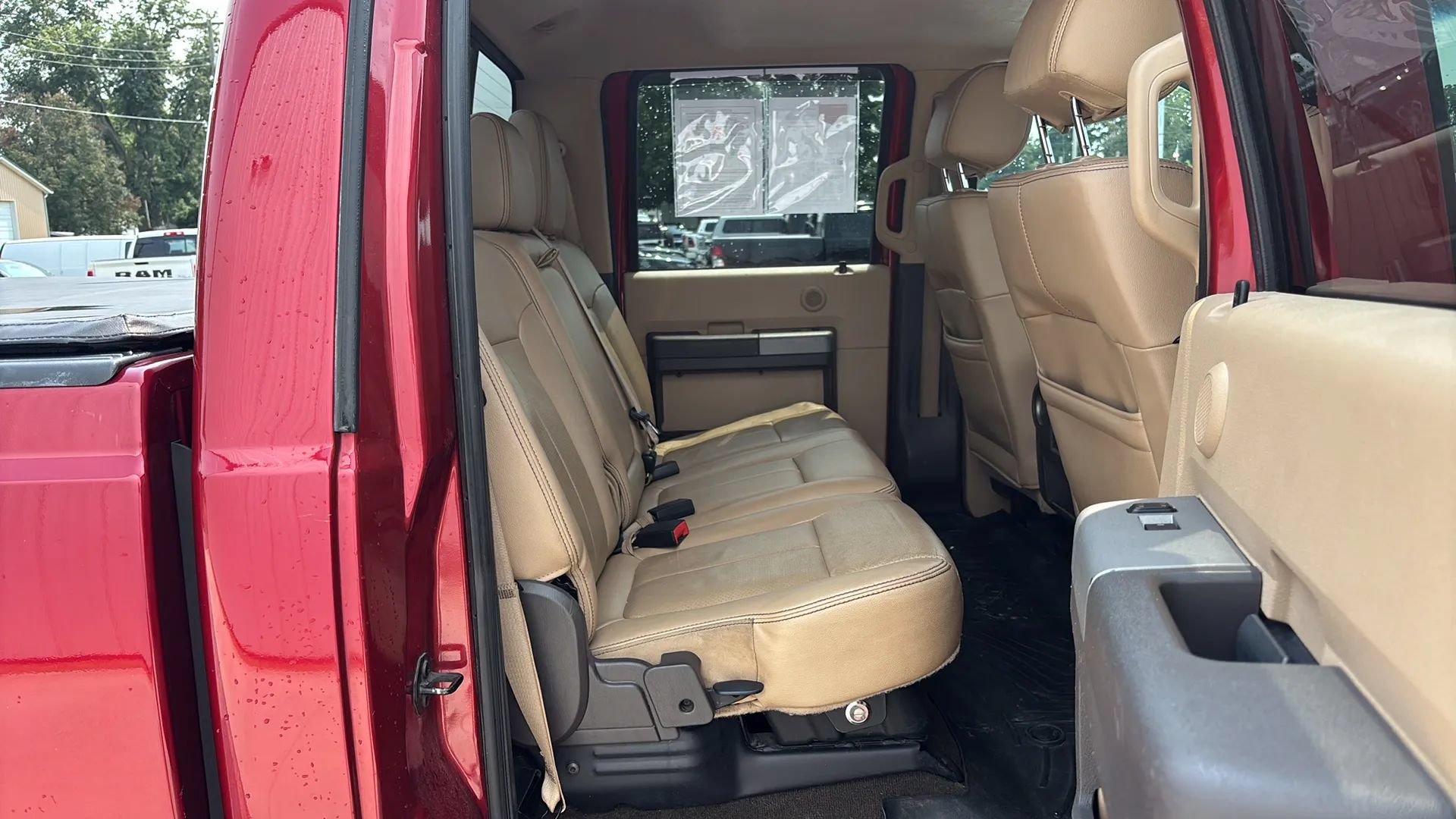 Used 2016 Ford F250 Lariat w/ Lariat Ultimate Package AWD/4WD image 17