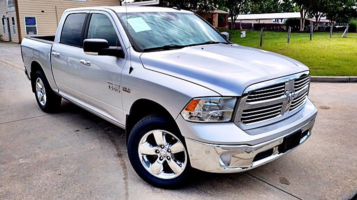 Used 2018 RAM 1500 Big Horn image 4