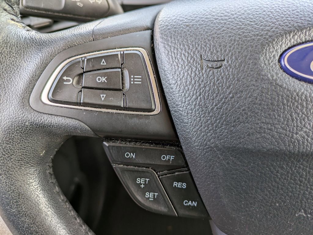 Used 2019 Ford EcoSport SE w/ SE Convenience Package image 27