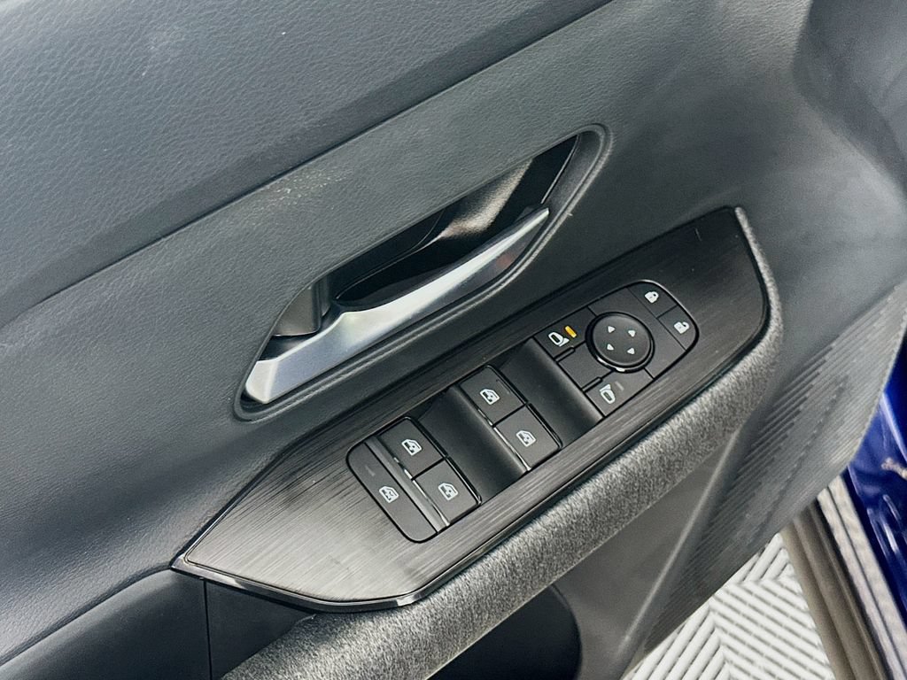 New 2026 Nissan Kicks SV w/ Cold Weather Package AWD/4WD image 23