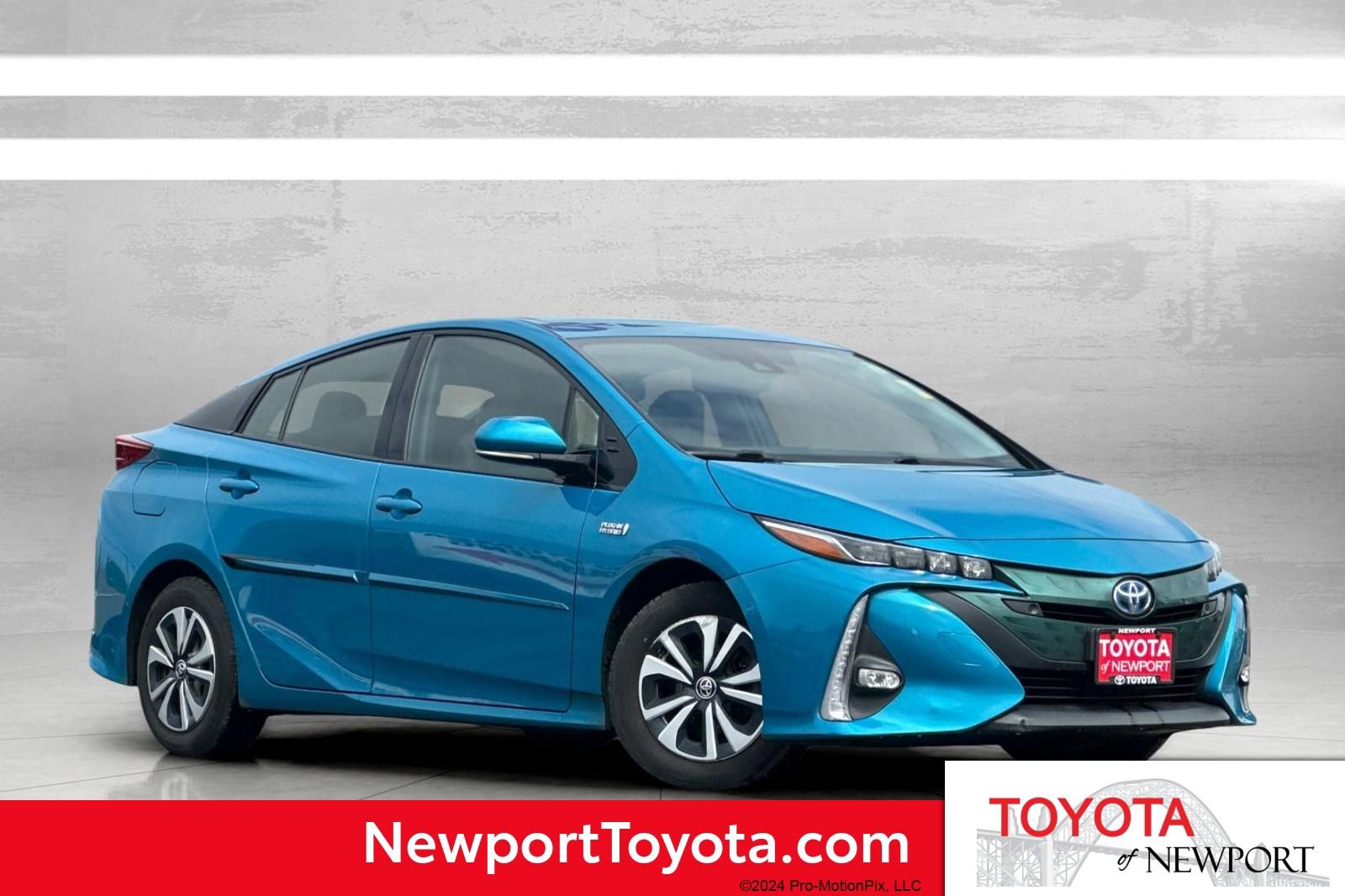 Used 2017 Toyota Prius Prime Advanced w/ Protection Package FWD video 1