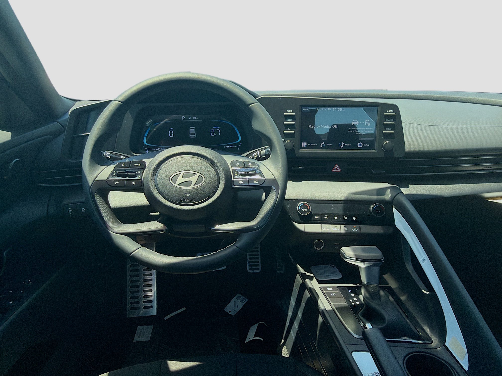 New 2026 Hyundai Elantra Sport FWD image 15