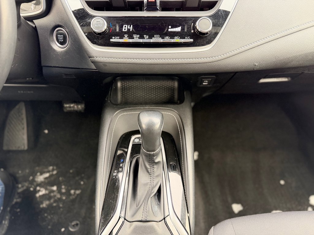 Used 2023 Toyota Corolla SE image 18