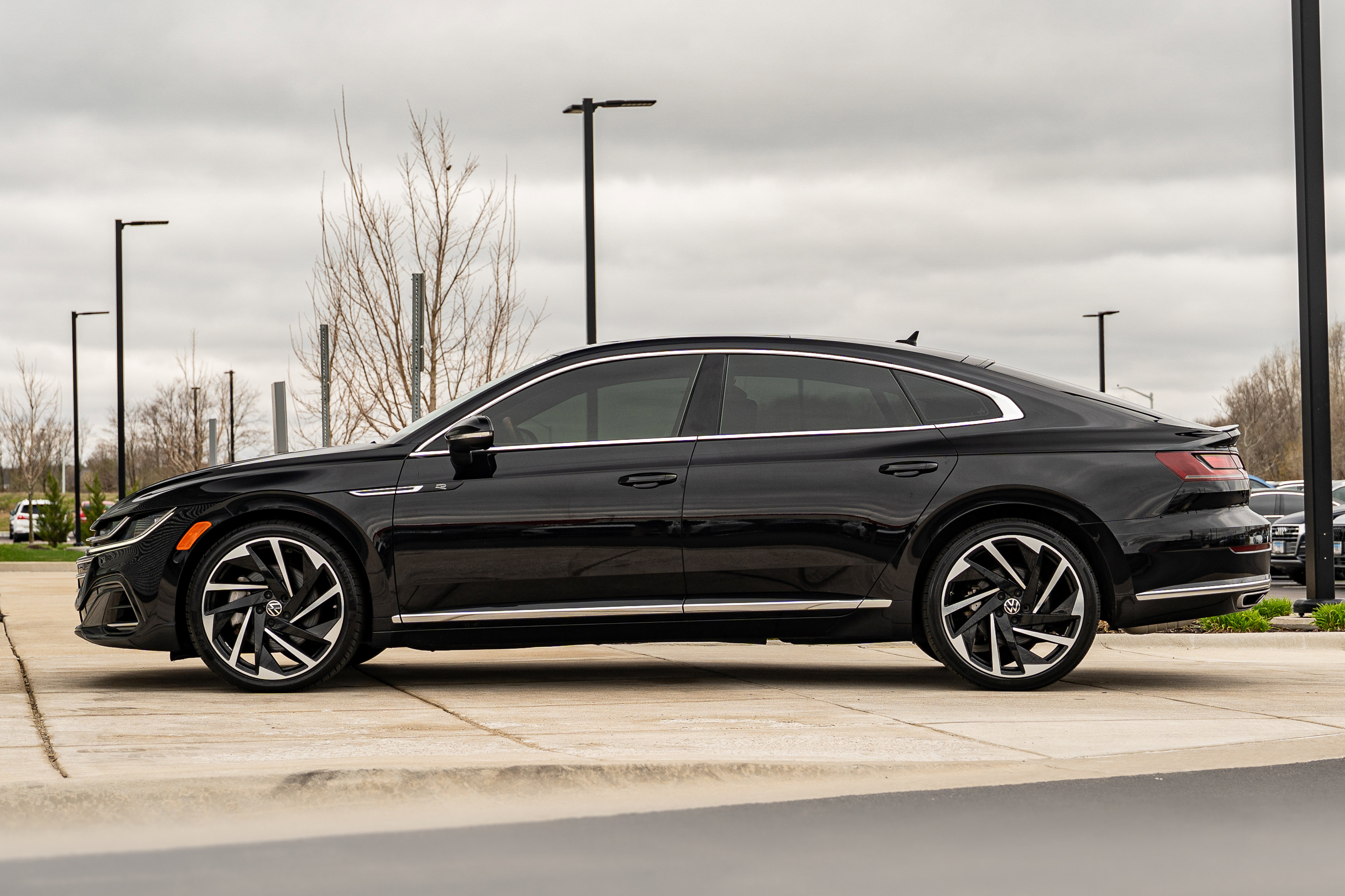 Used 2021 Volkswagen Arteon SEL Premium image 6