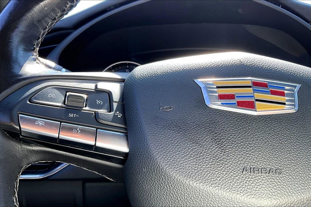 Used 2023 Cadillac XT4 Premium Luxury image 26