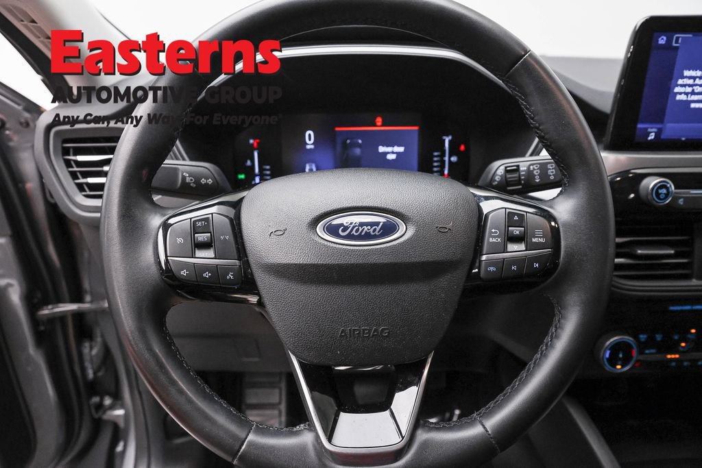 Used 2024 Ford Escape Active AWD/4WD image 10
