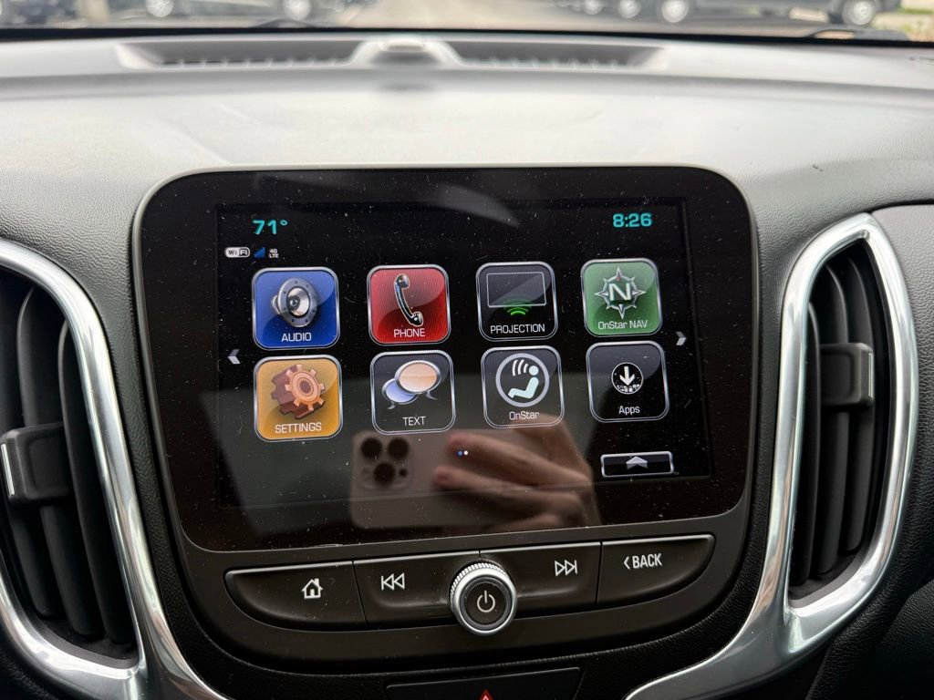 Used 2018 Chevrolet Equinox LT w/ Sun & Infotainment Package FWD image 23