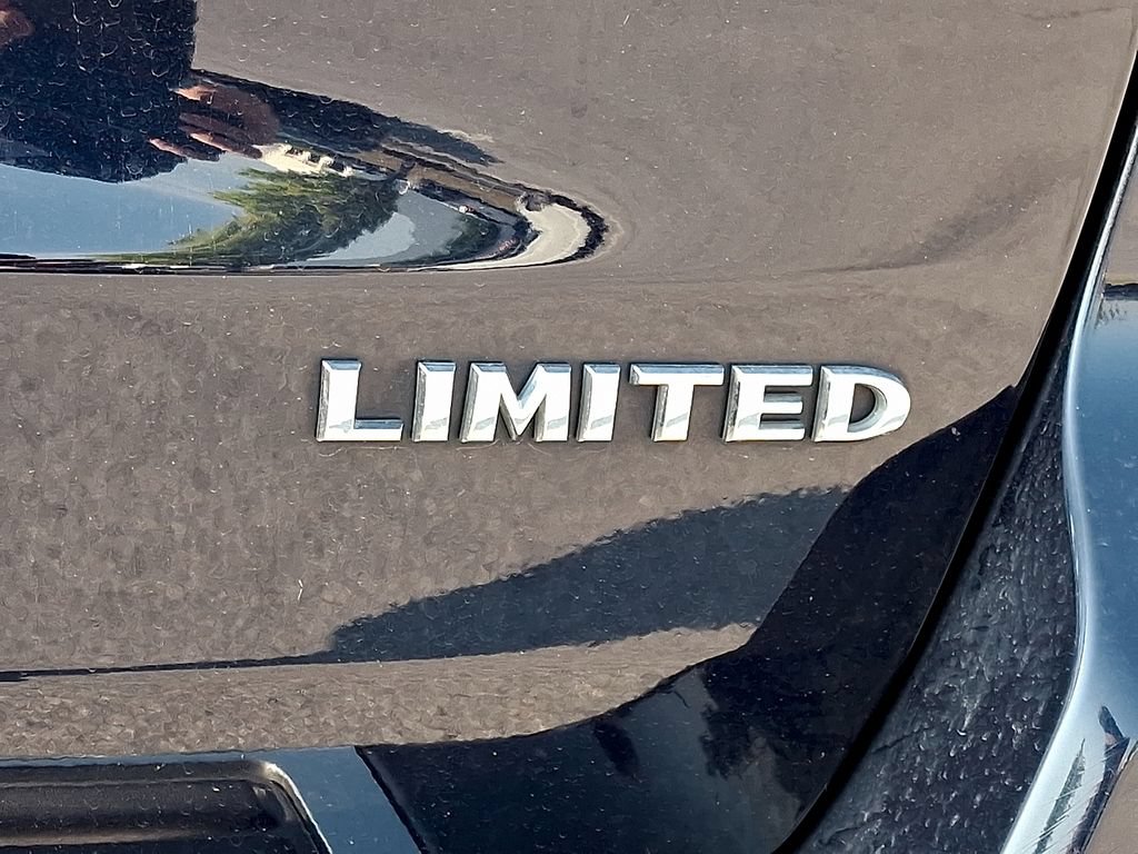 Used 2014 Jeep Grand Cherokee Limited AWD/4WD image 10