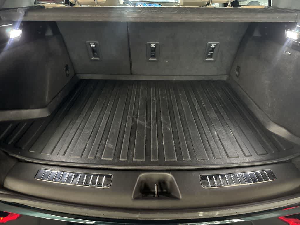 Used 2024 Cadillac XT4 Premium Luxury FWD image 24