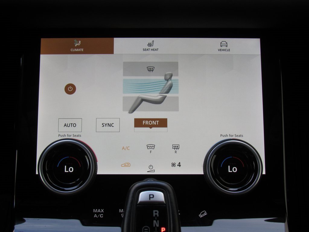 Used 2023 Land Rover Range Rover Evoque R-Dynamic SE image 30