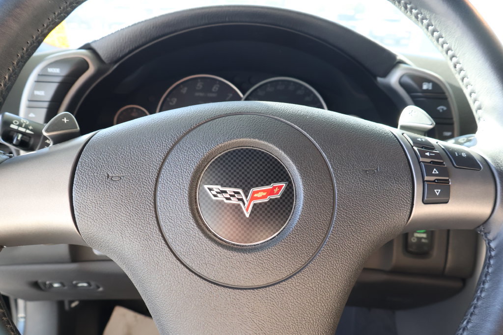 Used 2007 Chevrolet Corvette Coupe w/ Preferred Equipment Group RWD image 21