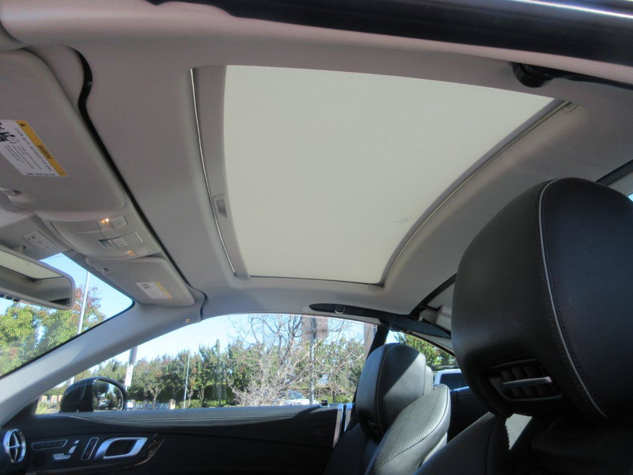 Used 2017 Mercedes-Benz SL 550 image 61