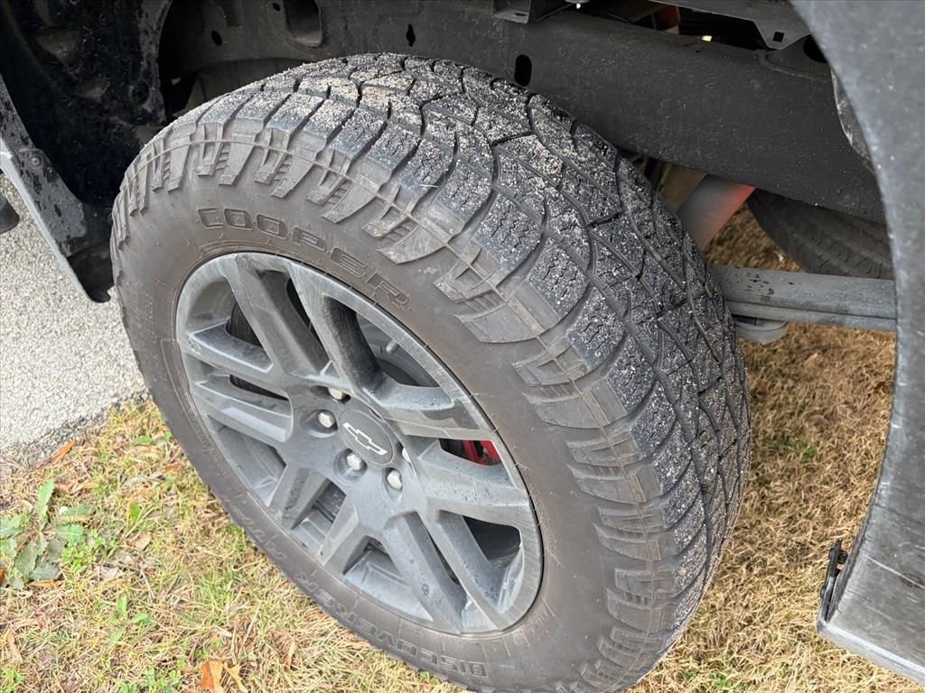 Used 2023 Chevrolet Silverado 1500 Custom Trail Boss image 5