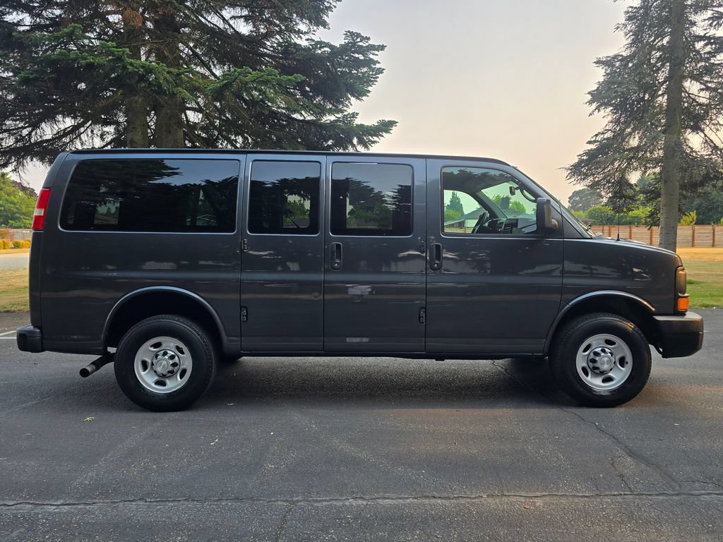 Used 2015 Chevrolet Express 2500 LS RWD image 7